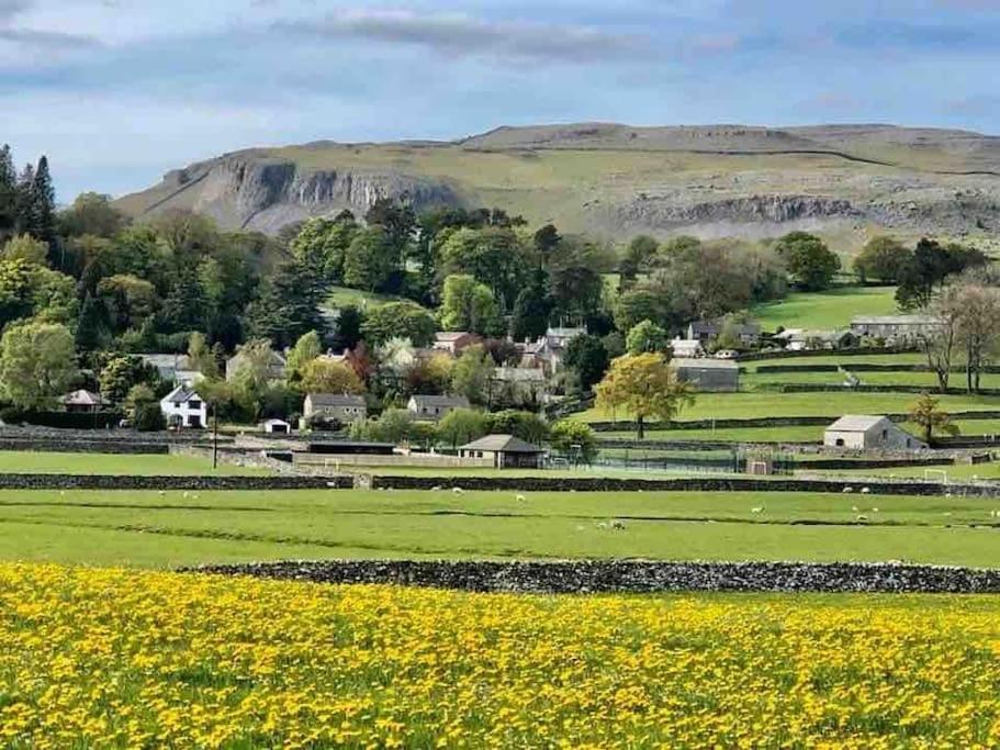 Charming Dog-Friendly Yorkshire Dales Cottage, أوستويك المظهر الخارجي الصورة